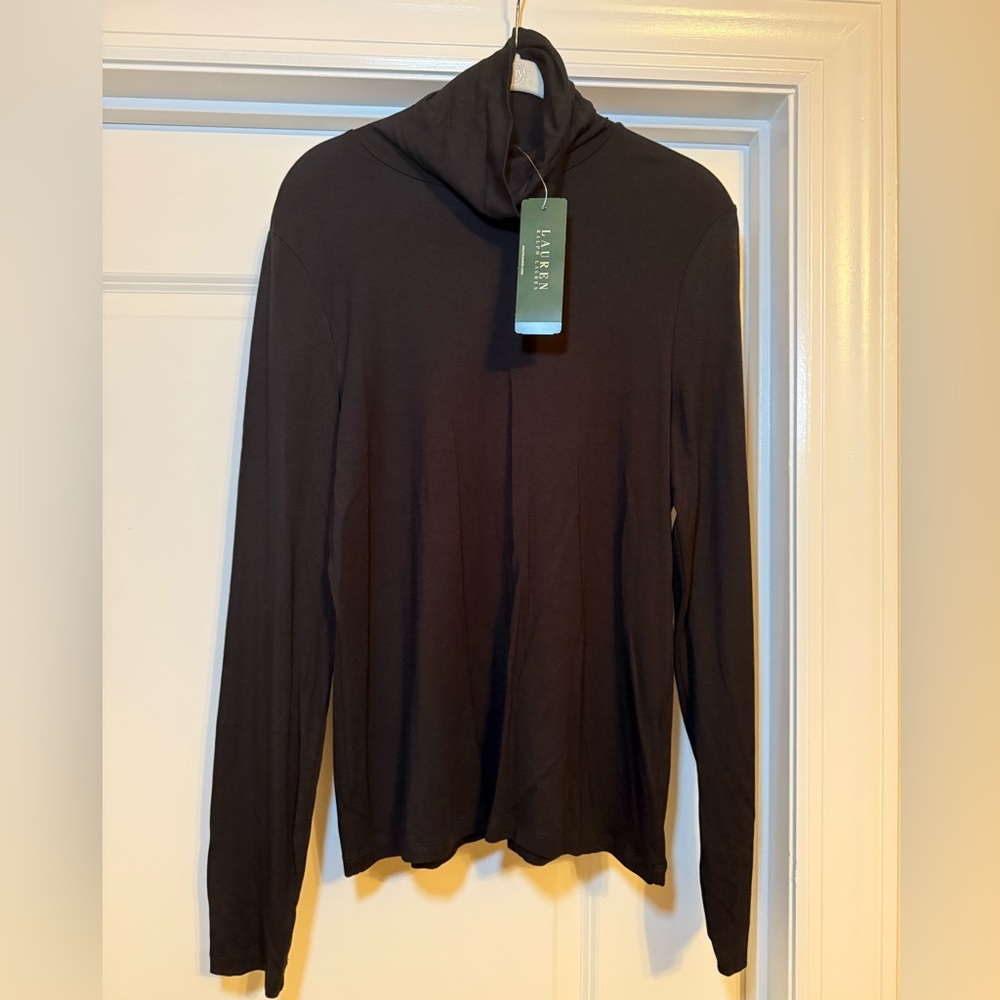BRAND NEW Black Turtleneck Sweater by Banana Republic Long Sleeves Women’s Sz L